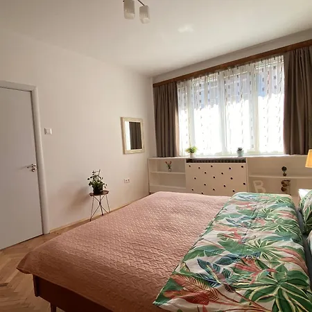 Lovely In The Heart Of Апартаменты *